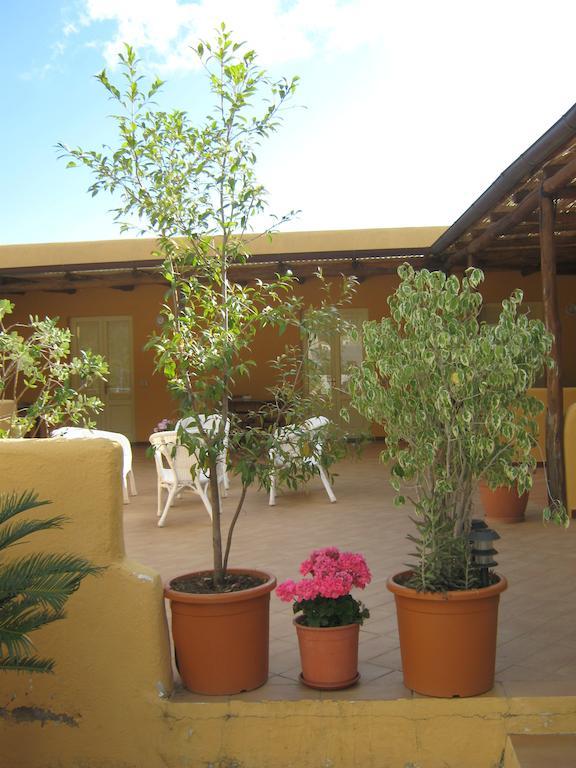 Albergo Seaside Leni Exterior foto