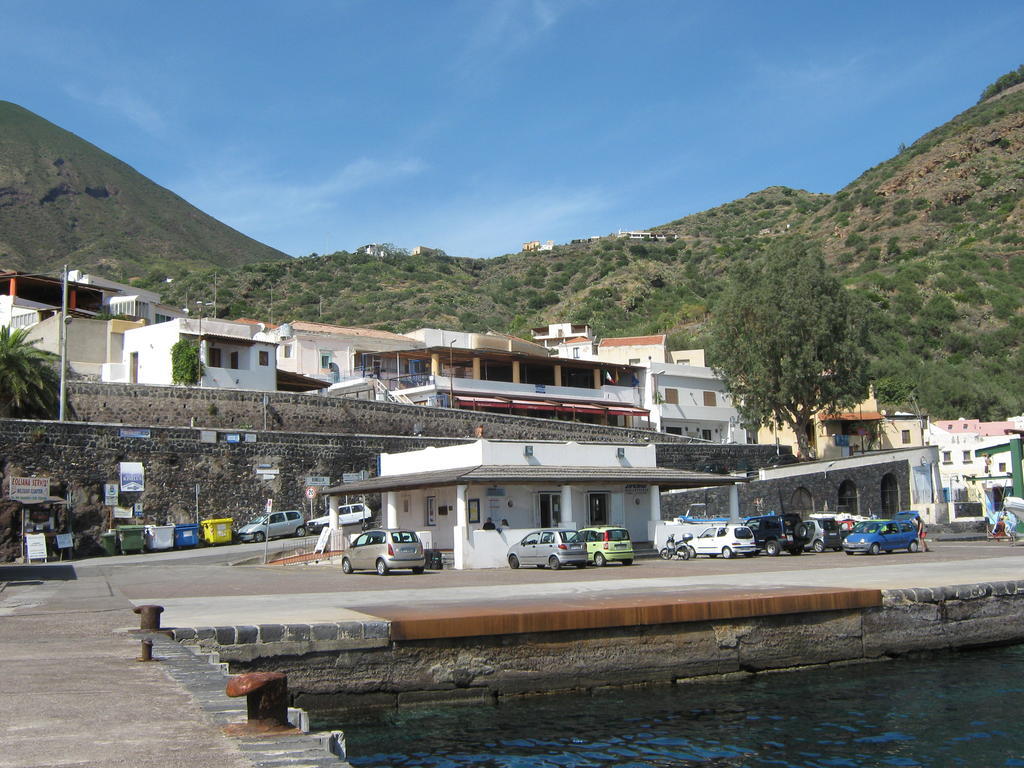 Albergo Seaside Leni Exterior foto