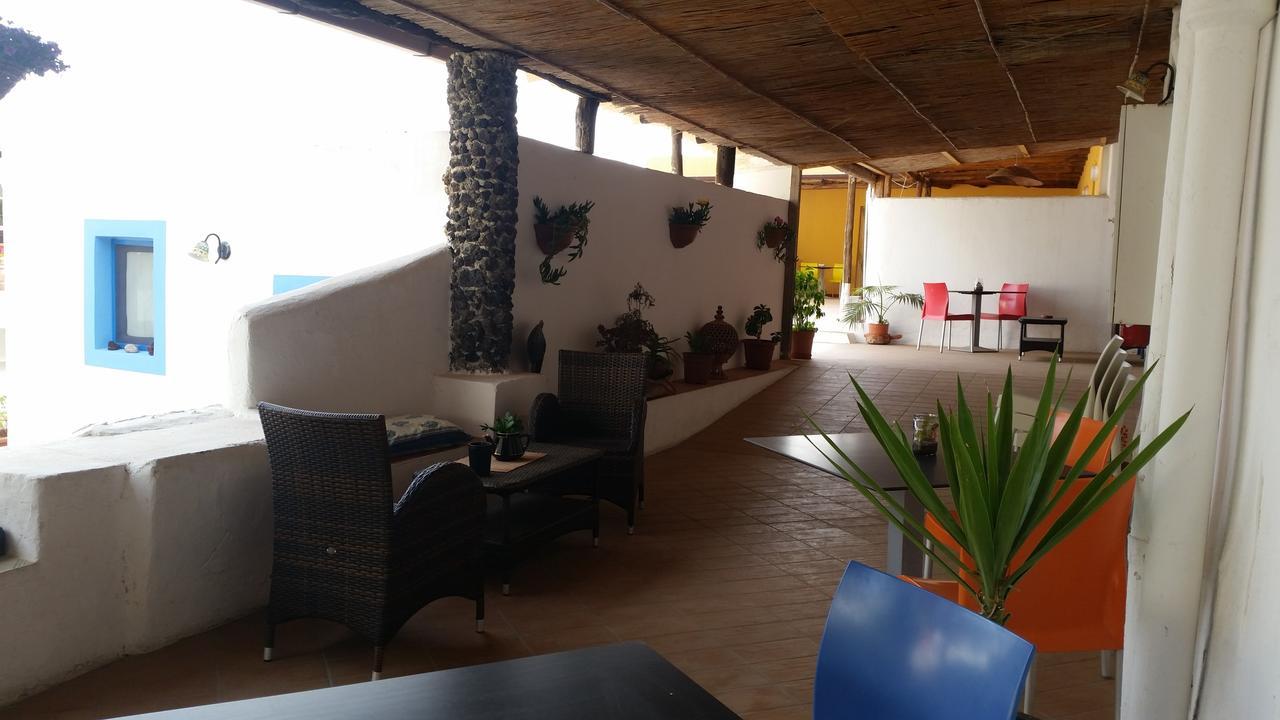 Albergo Seaside Leni Exterior foto