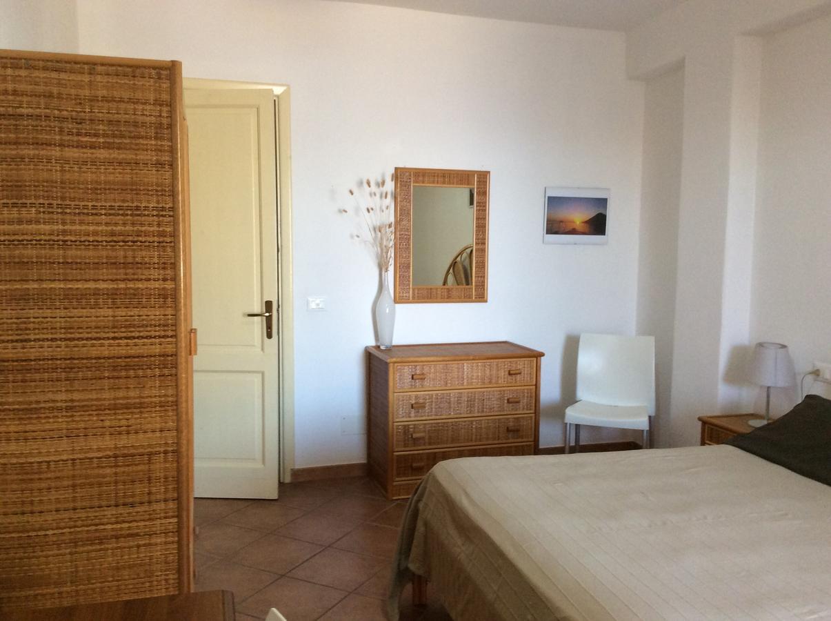 Albergo Seaside Leni Exterior foto