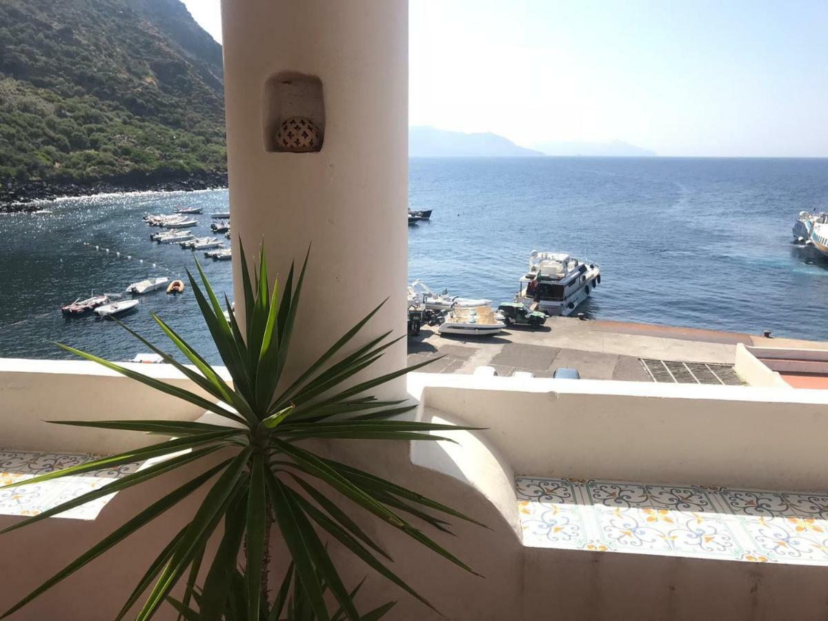 Albergo Seaside Leni Exterior foto